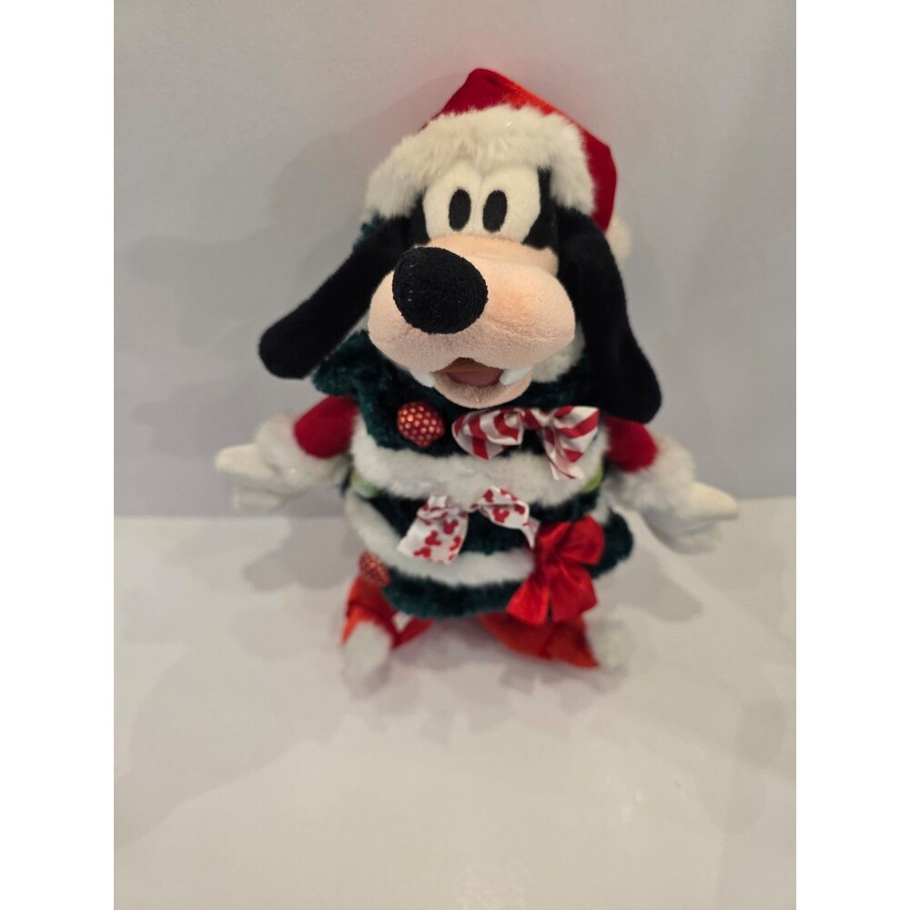 Disney Parks Exclusive Festive Goofy Christmas tree Santa Hat Plush Rare